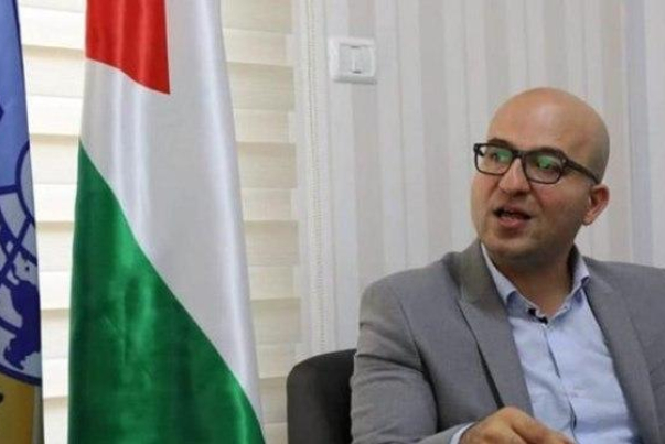 صهیونیست‌ها وزیر تشکیلات خودگردان فلسطین را بشدت کتک زدند