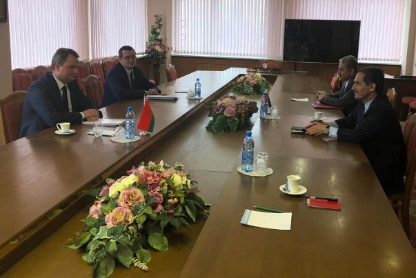 ايران وبيلاروسيا تبحثان سبل تطوير التعاون الاقتصادي