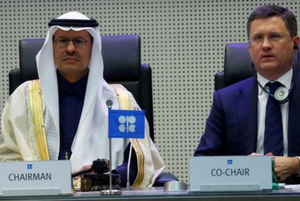 نزدیک شدن روسیه و عربستان به توافقی برای کاهش تولید نفت