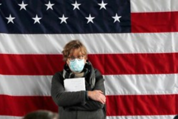 سه چهارم بیمارستان‌های آمریکا درگیر کرونا شده‌اند