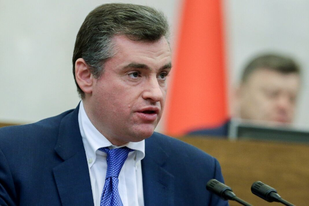 روسيا تدعم إطلاق ايران القمر الصناعي العسكري "نور-1"