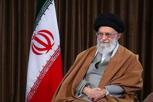 قائد الثورة: الخليج الفارسي بيتنا ومكان تواجد الشعب الايراني العظيم