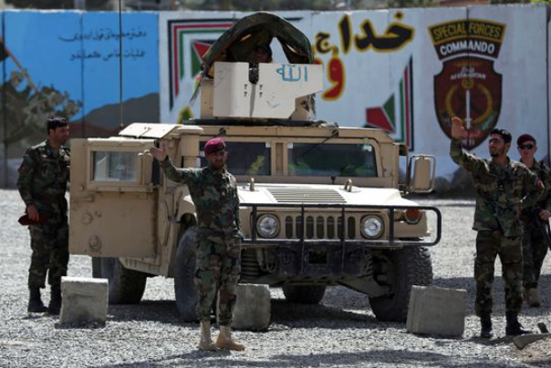 هجوم لطالبان على مركز عسكري بأفغانستان أوقع قتلى
