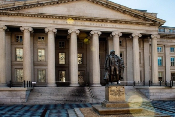 لإنعاش اقتصادها المتهالك إثر كورونا.. أمريكا تقترض مبلغاً قياسياً