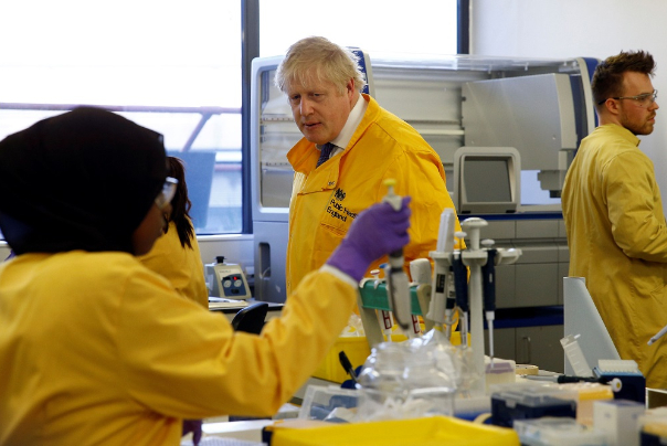 بريطانيا تسجل أعلى وفيات بكورونا في أوروبا