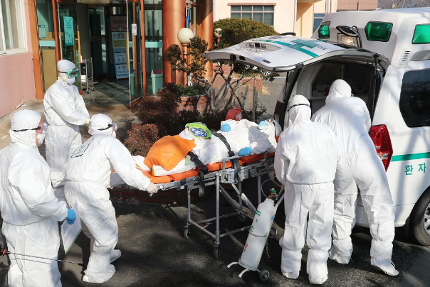 كورونا حول العالم.. عدد المصابين يقترب من الـ 4 ملايين (آخر المستجدات)