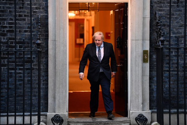 ضمن 5 مستويات.. جونسون يعتزم الكشف عن نظام إنذار بشأن كوفيد-19