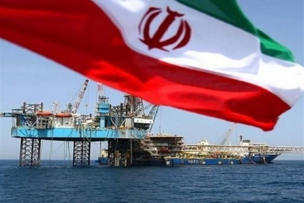 کاهش صادرات نفت ایران به زیر 200 هزار بشکه