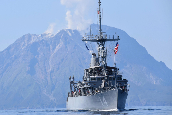 امريكا تكثف تحركاتها العسكرية في بحر الصين الجنوبي