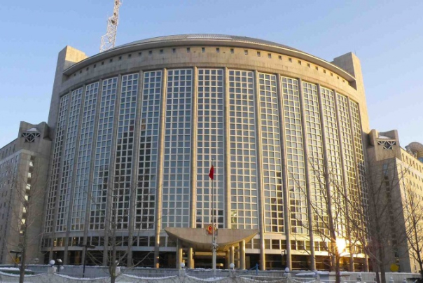 الصين: أعمال ترامب تدمر شبكات الإنتاج العالمية