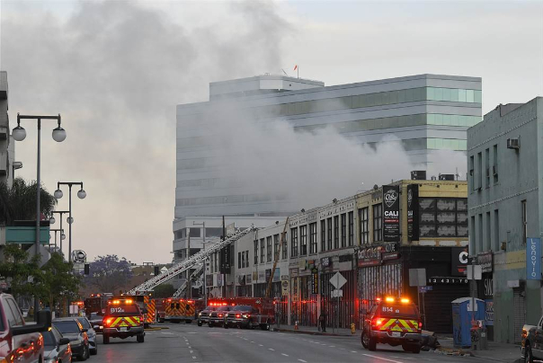انفجار في مركز تجاري بمدينة لوس أنجلوس