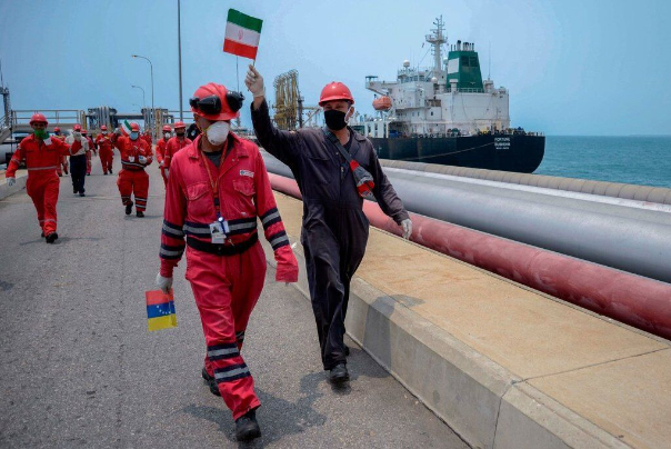 ونزوئلا خوشحال از رسیدن نفتکش‌های ایرانی