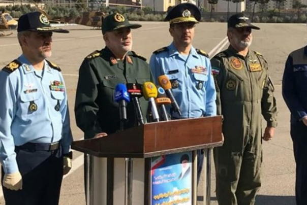 القوات المسلحة الايرانية تستلم 10 مروحيات بعد تأهيلها