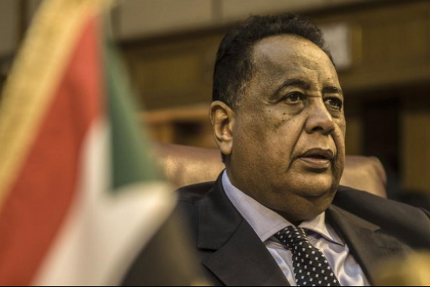 السودان.. اعتقال وزير الخارجية السابق إبرهيم الغندور والسبب؟