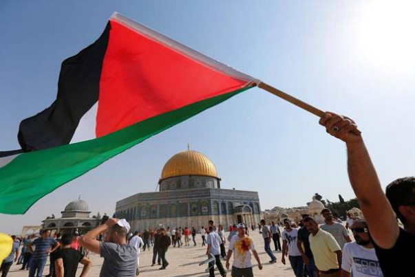 حماس: شعبنا على أتمّ الجاهزية لمواجهة وإسقاط صفقة القرن