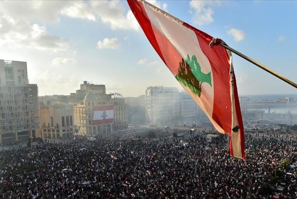 لبنان تحت وطأة انفجار سياسي