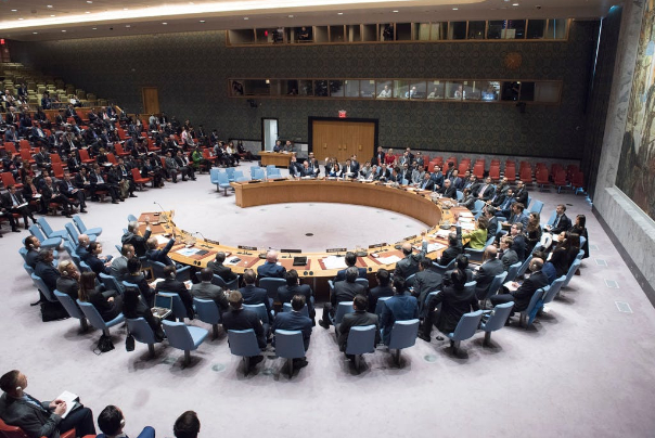 The U.N. Security Council defeated a U.S. resolution to indefinitely extend arms embargo on Iran