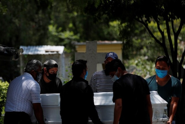 الكورونا يواصل حصاده.. الإصابات تتجاوز 23,4 مليون عالمياً