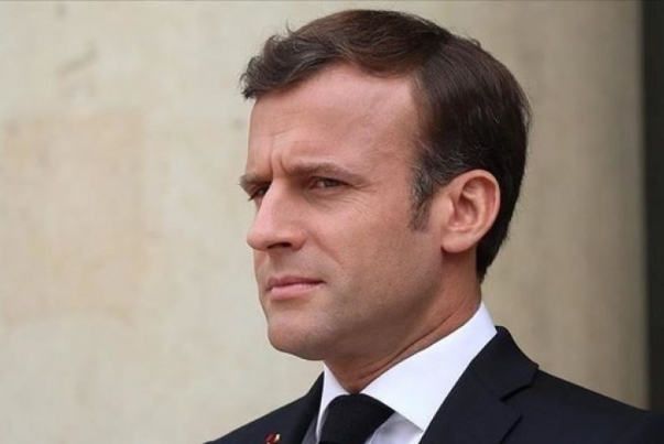 الرئيس الفرنسي يصل إلى بغداد