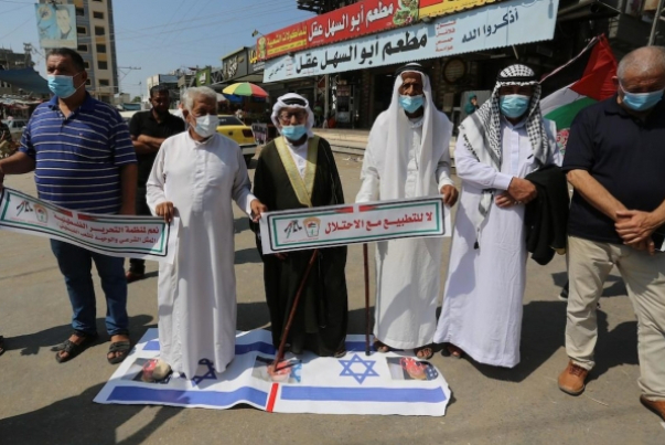17 جمعية بحرينيّة: جميع أشكال التطبيع مع الكيان الصهيوني مرفوضة، ولم تثمر سلاما