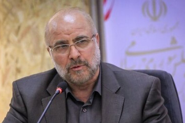 رئيس البرلمان الإيراني يتهم حكام الدول المطبعة بشراكتهم في جرائم الصهاينة