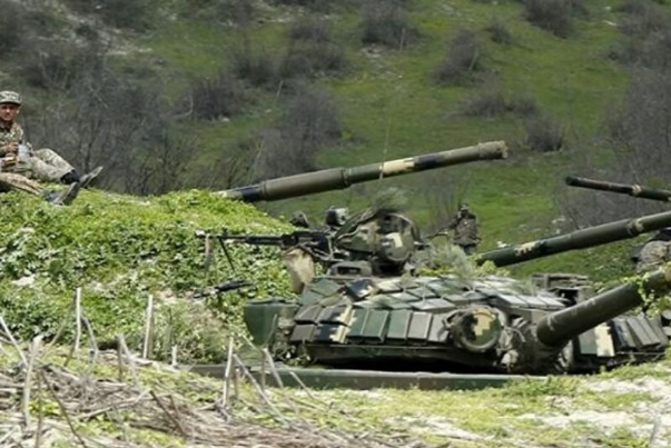 أرمينيا تصدّ هجوم بالدبابات للقوات الأذربيجانية.. وباكو تتوعّد حال لجوء أرمينيا لصواريخ "إسكندر"