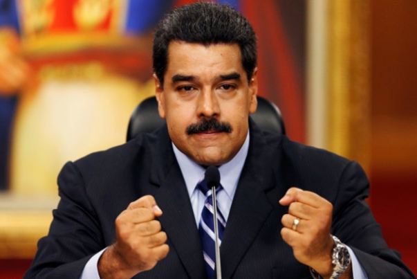 مادورو: ايران وفنزويلا لديهما الحق في تقرير مصريهما وصامدتان بوجه التحديات