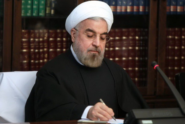 الرئيس روحاني يعزي بوفاة أمير الكويت