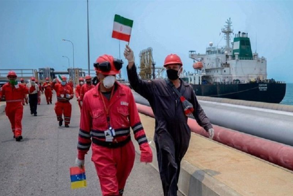 ناقلة إيرانية ثانية محملة بالوقود تصل مياه فنزويلا.. والثالثة في الطريق