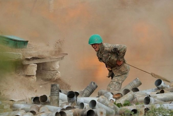 لليوم الخامس على التوالي.. حرب أرمينيا واذربيجان متواصلة (آخر المستجدات)