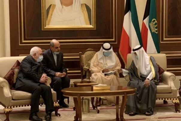Iran’s FM Travels to Kuwait, Meets with New Emir