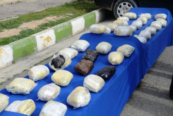 الأمن الداخلي الايراني يواصل ضبط أطنان المخدرات