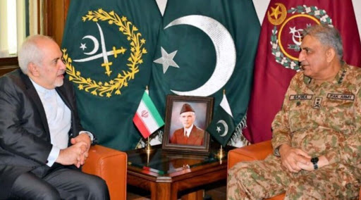 وزير الخارجية الايراني يلتقي قائد الجيش الباكستاني