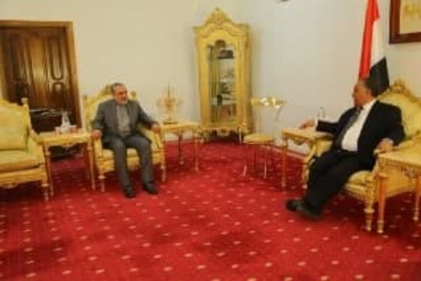 دیدار سفیر ایران با رئیس مجلس نمایندگان یمن