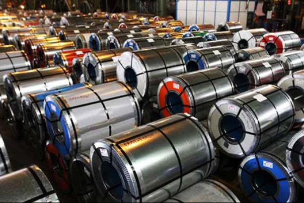 توقعات بتسجيل القطاع الصناعي الايراني نموا سنويا 6 بالمئة