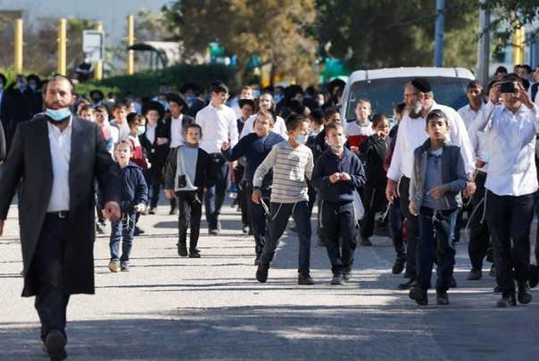اشتباكات عنيفة بين يهود متشددين وشرطة الاحتلال