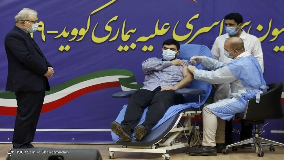 ايران تطلق حملة التطعيم ضد كورونا.. والأطقم الطبية أول من يتلقى اللقاح