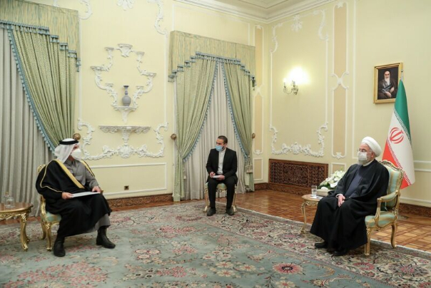 روحاني لوزير خارجية قطر: تحقيق السلام في المنطقة رهن بتعاون الدول الاقليمية