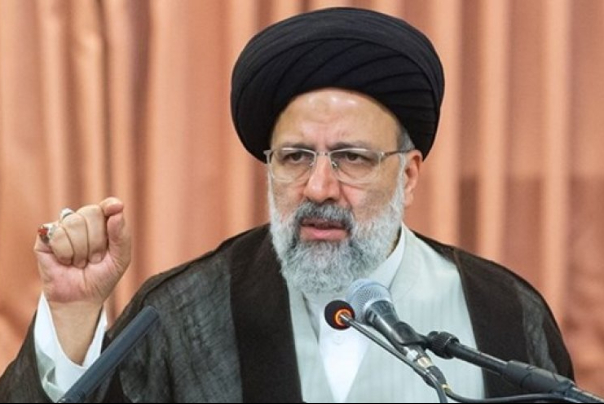 رئيسي يدعو لمحاكمة الدول الغربية التي دعمت حرب "صدام" على ايران