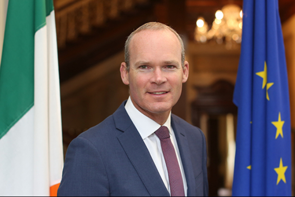 مؤيد بقوّة للاتفاق النووي.. وزير الخارجية الايرلندي يزور ايران اليوم