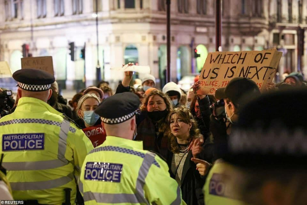 تداوم اعتراض‌ها به ناامنی زنان در انگلیس