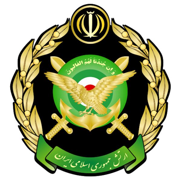 الجيش الايراني يهنّئ بيوم الجمهورية الاسلامية.. ويدعو الشعب لمشاركة واسعة بالانتخابات