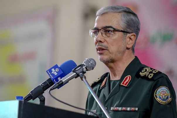 اللواء باقري: نهج ايران الاستراتيجي هو الرفع الكامل للحظر