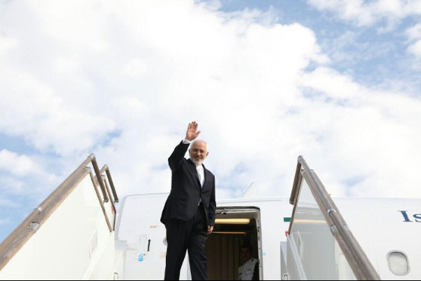 ظريف يزور اندونيسيا غدا الاحد