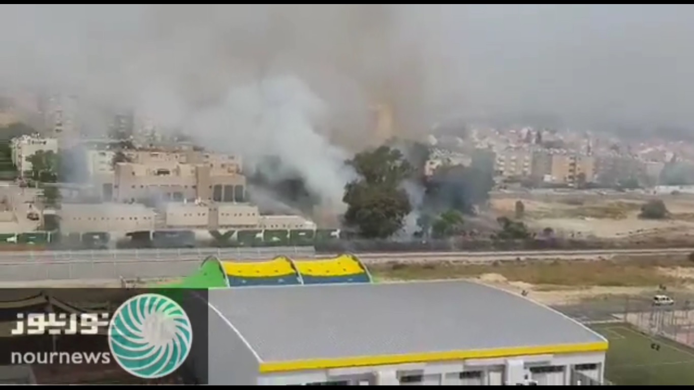 اندلاع حريق بالقرب من مصنع ضخم للصناعات الدفاعية الاسرائيلية (فيديو)