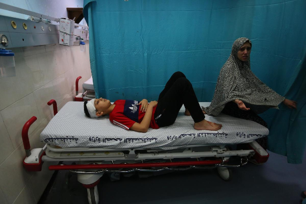 إيران تتبرع بمساعدة مالية وطبية للشعب الفلسطيني