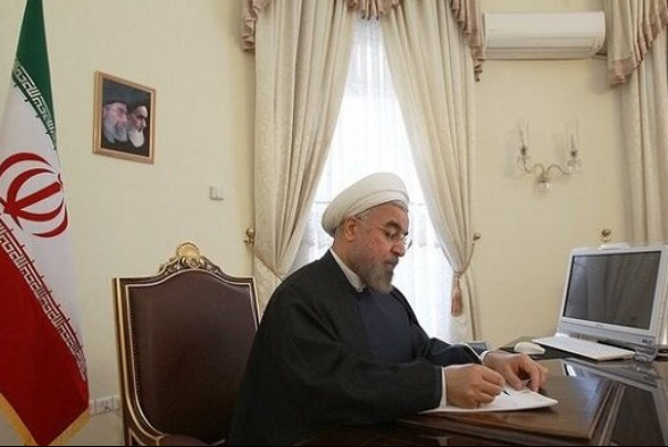 روحاني يهنئ نظيره السوري بنجاح الانتخابات وفوزه بولاية جديدة