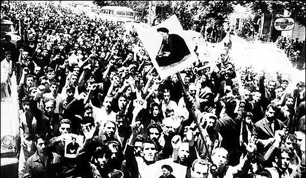 انتفاضة 5 حزيران/يونيو الانطلاقة الاولى للثورة بقيادة الامام الخميني (رض)
