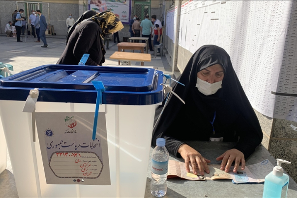 الداخلية الايرانية تؤكد تأمين عملية الاقتراع