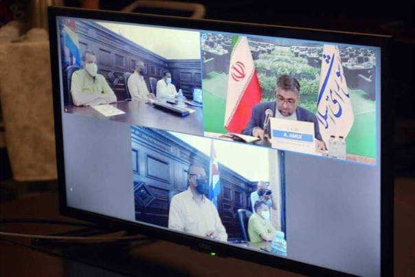 إيران وكوبا تتجهان نحو توسيع العلاقات البرلمانية